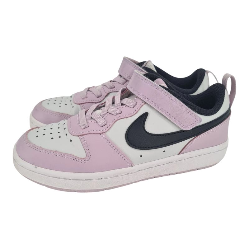 Nike Sneaker Gr. 31 – sehr gut erhalten